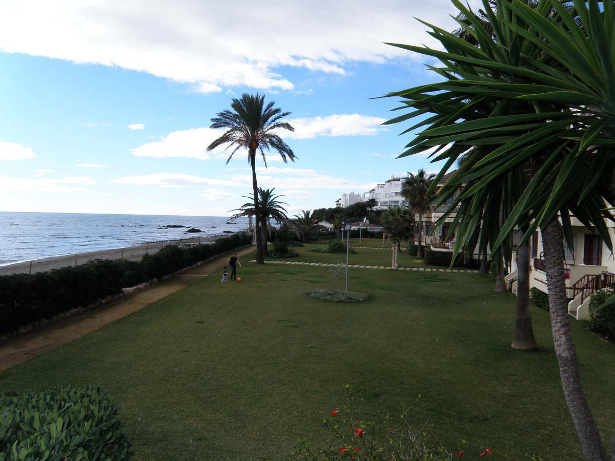 Apartamento En La Playa Apartment Михас Коста Екстериор снимка