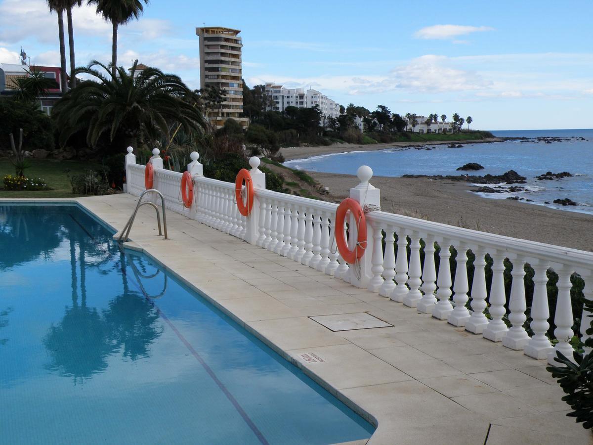 Apartamento En La Playa Apartment Михас Коста Екстериор снимка